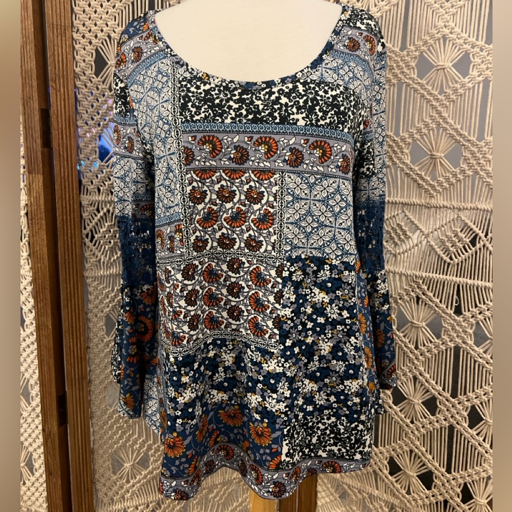 Bell Sleeve Floral Patchwork Long Sleeve Tunic Top